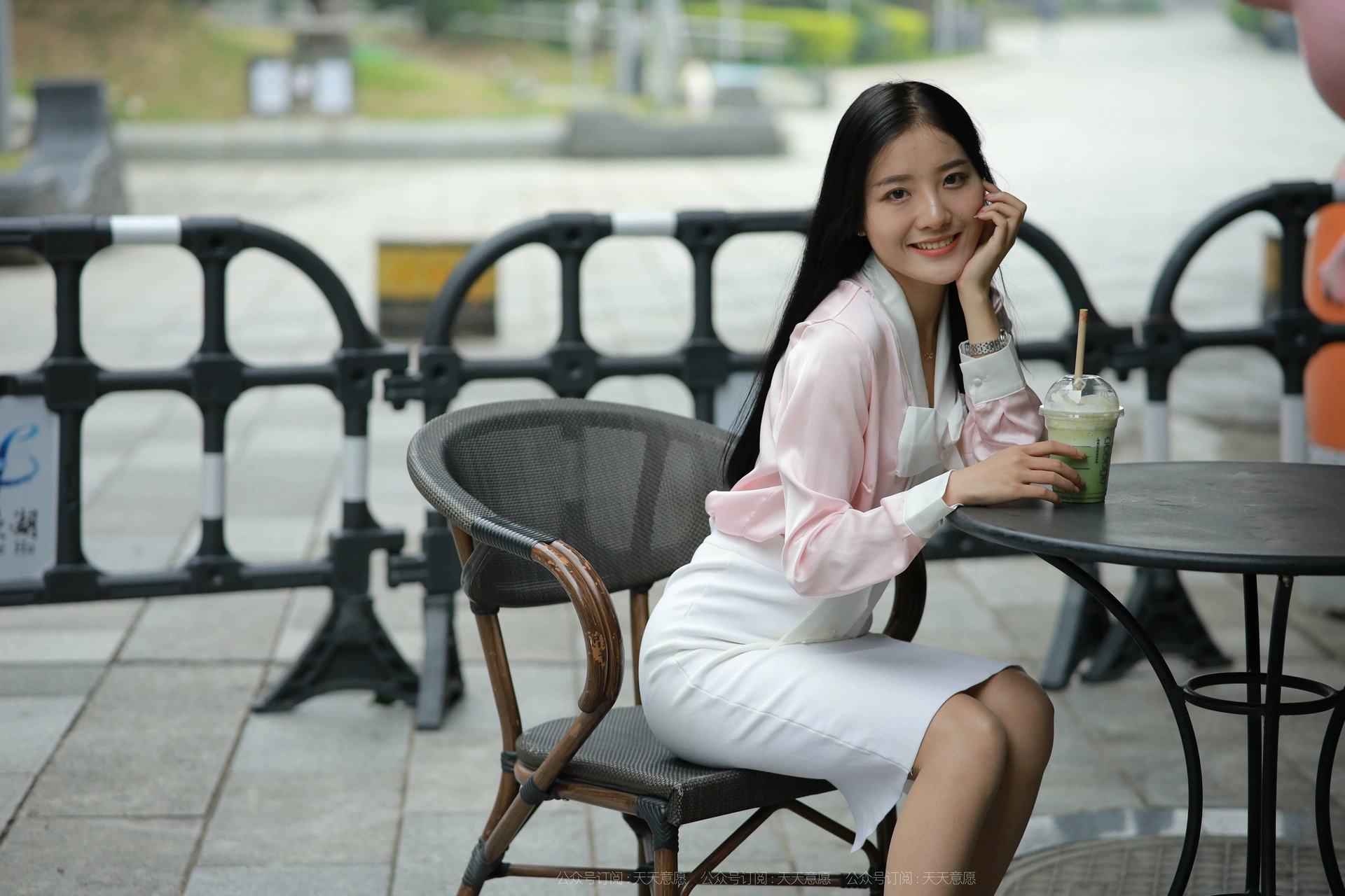 [IESS异思趣向]2021.11.19 丝享家978:婉苹《粉红色的回忆》 1