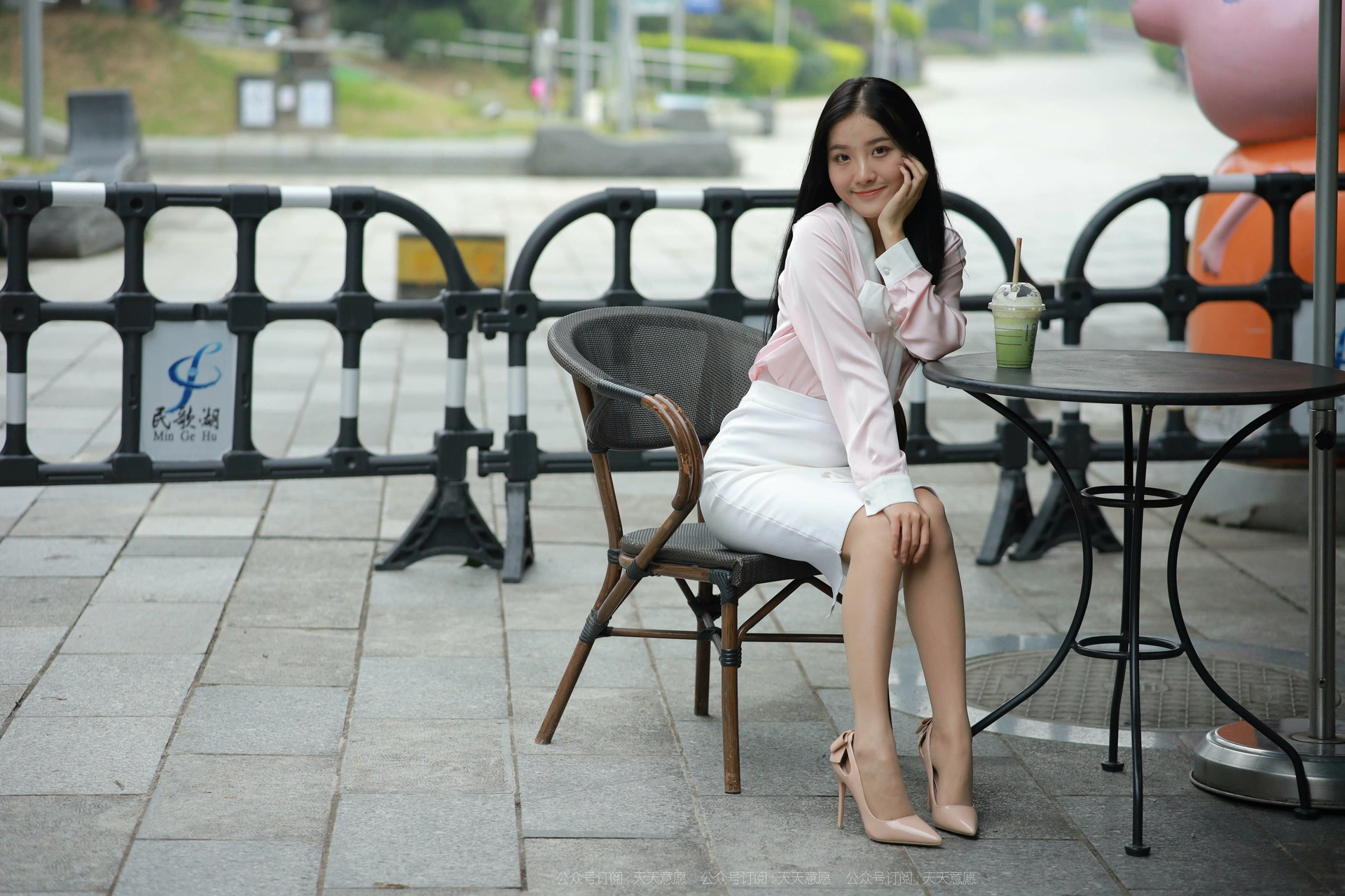 [IESS异思趣向]2021.11.19 丝享家978:婉苹《粉红色的回忆》 2
